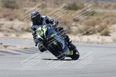 media/Oct-02-2025-Racers Edge (Thu) [[2c91cb6ab3]]/3-B Group/Session 3-Turn 16 (12pm)/